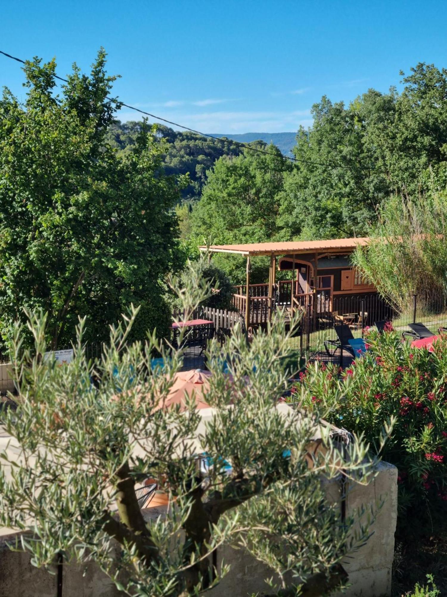 L'Oustaou Du Luberon Et Spa Villelaure Exterior photo